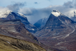 Duolbagorni right, and Singicohkka left, Kebnekaise mountains