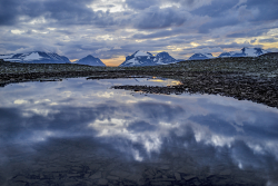 Loamebuollda towards Njoatsosvagge
